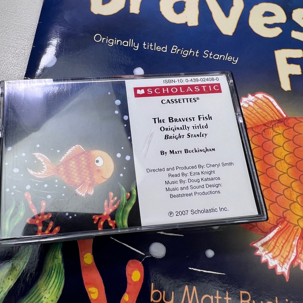 Scholastic The Bravest Fish Book and Cassette Set Matt Buckingham Bright Stanley - Picture 2 of 9